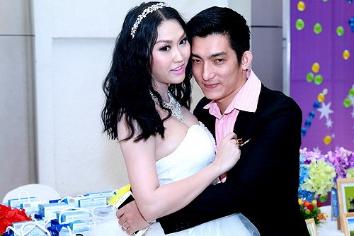 Phi Thanh Vân: Sau khi yêu người chồng thứ hai, tôi bị vỡ mạch, vỡ mộng, vỡ nhiều thứ