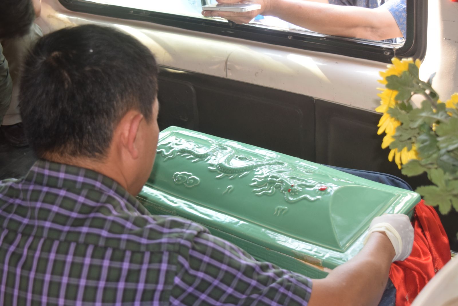 Vụ vận chuyển ma túy khủng bằng xe tang: Bà trùm sa lưới