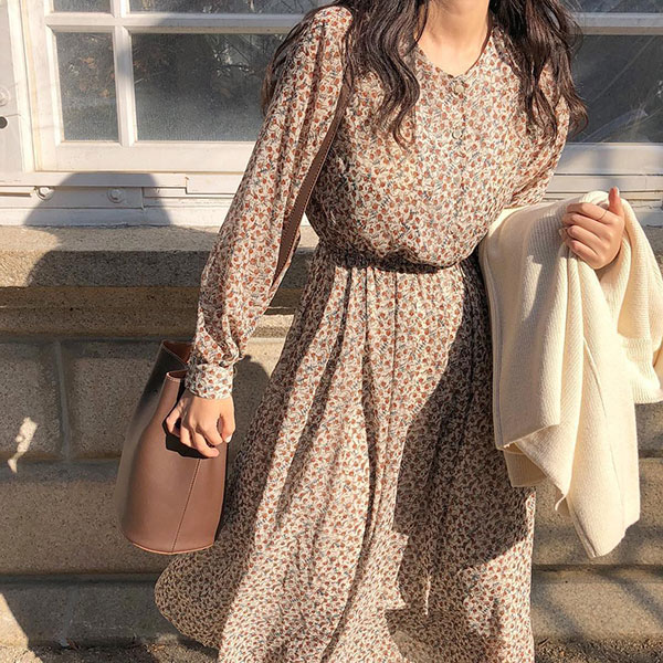 Quên quần áo dày dặn mùa lạnh đi, nàng công sở cứ sắm 5 items này là đủ mặc đẹp từ Xuân sang Hè