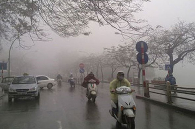 Cư dân mạng khóc thét vì nghỉ lễ giữa mùa hè, vừa quay lại đi làm thì Tết mới đến