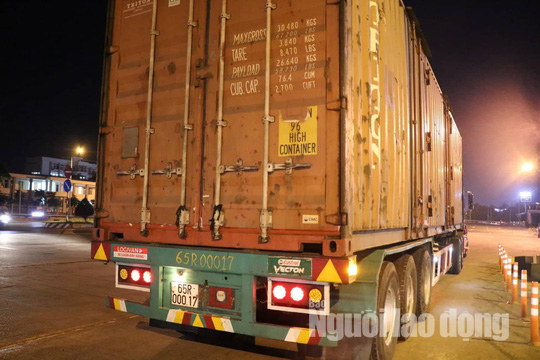 Tài xế xe tải tiết lộ lý do sốc việc sử dụng ma tuý khi chạy đường dài