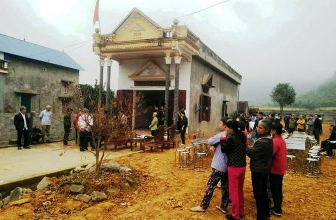 Thanh Hóa: Nghi mâu thuẫn vợ chồng, trưởng Công an xã treo cổ tự tử tại chuồng trâu