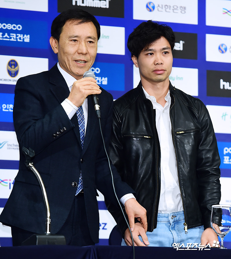 Công Phượng: Tôi muốn giới thiệu bóng đá Việt Nam với thế giới