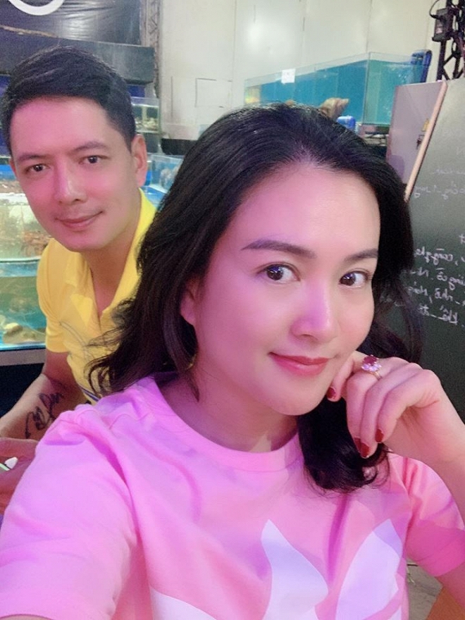 Những món quà cực độc sao Việt nhận được trong ngày Valentine 2019