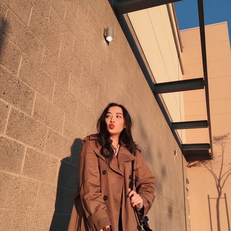 Dấu hiệu của con gái trưởng thành: Thích gì tự mua, tuyệt đối không mượn Valentine để bóng gió đòi quà?