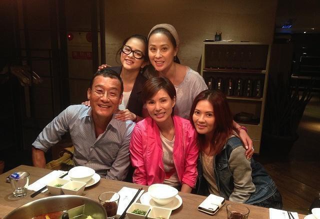 Kết cục cay đắng của nữ hoàng phim 18+ cướp chồng người: Bị ruồng bỏ, trầm cảm, phát phì Kết cục cay đắng của nữ hoàng phim 18+ cướp chồng người: Bị ruồng bỏ, trầm cảm, phát phì