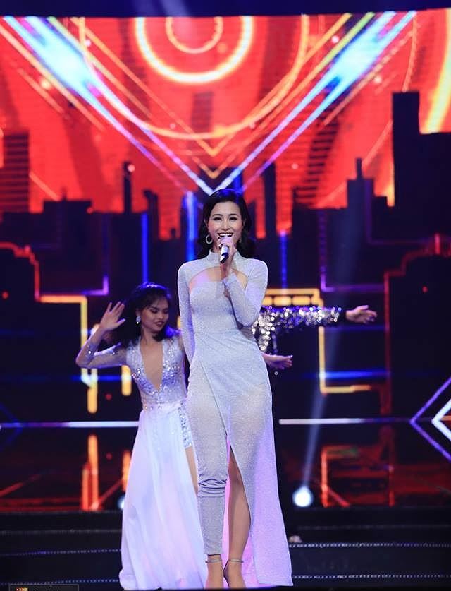 Dậy sóng phát ngôn không ngại cởi đổ để phục vụ âm nhạc của Đông Nhi