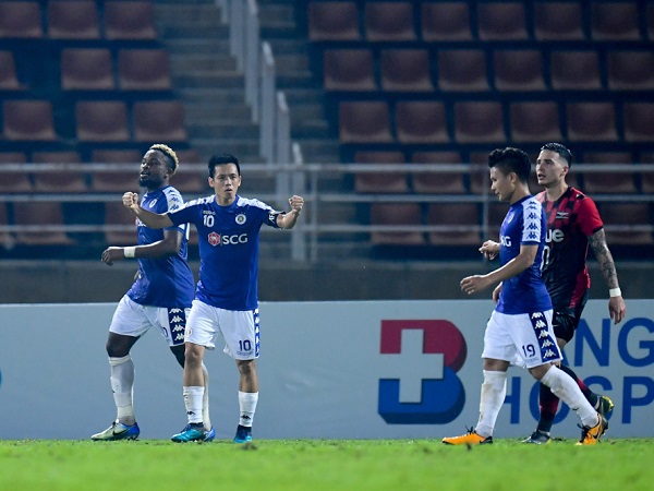 Hà Nội FC được bơm doping tiền thưởng để đánh bại đội bóng của Fellaini