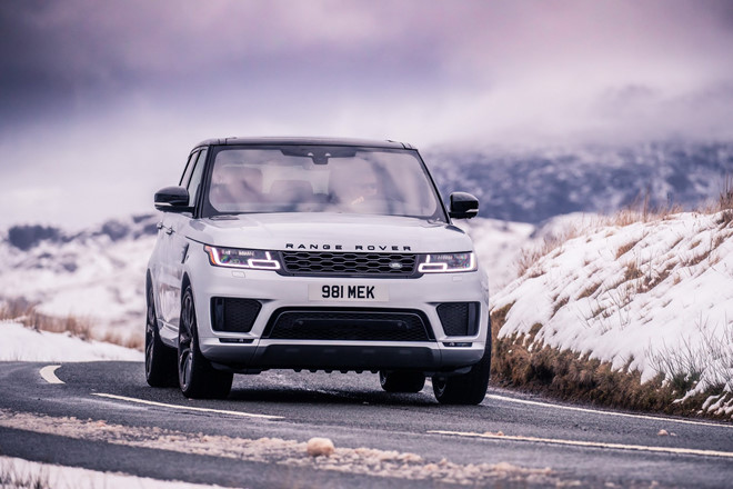Chiếc Range Rover Sport đầu tiên sở hữu động cơ mild-hybrid