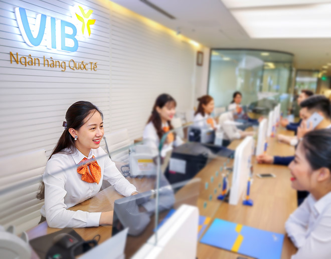 Thu nhập từ 7 triệu đồng nên dùng thẻ tín dụng nào?