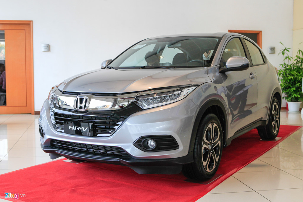 Những mẫu xe hơi sở hữu ghế tình yêu đầy lãng mạn tại Việt Nam Những mẫu xe hơi sở hữu ghế tình yêu đầy lãng mạn tại Việt Nam