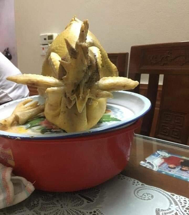 Những tư thế luộc gà độc nhất vô nhị Tết 2019