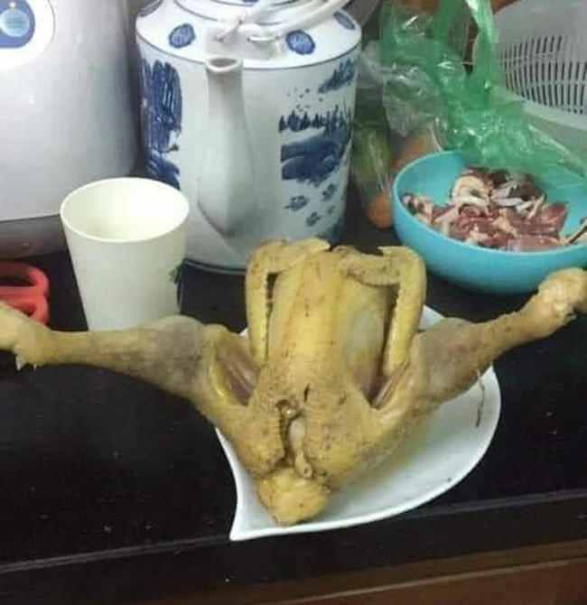 Những tư thế luộc gà độc nhất vô nhị Tết 2019