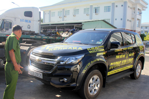 Chủ công ty đòi nợ thuê lái ôtô trong cơn phê ma túy