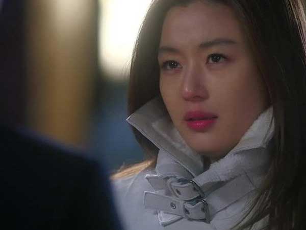 Mới đầu năm chồng đã nằng nặc đòi bỏ việc, tôi kiên quyết nghỉ thì ly hôn, khi biết sự thật lại rơi nước mắt