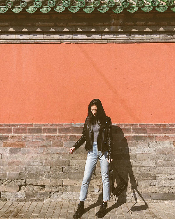 Hẹn hò Valentine, đâu phải chỉ diện màu hồng thì các nàng mới hớp hồn được nửa kia!