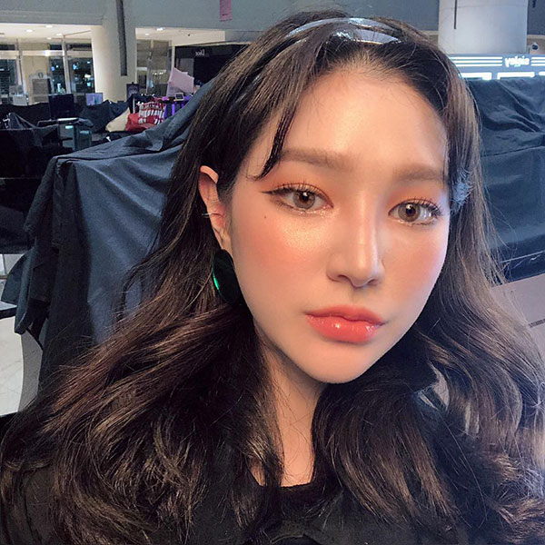 Ngày Valentine nhất định phải thật long lanh: 10 gợi ý makeup xinh ngất ngây đủ để giúp các nàng bỏ bùa cả thế giới