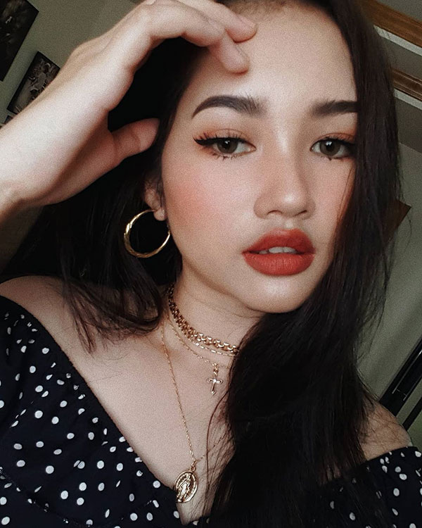 Ngày Valentine nhất định phải thật long lanh: 10 gợi ý makeup xinh ngất ngây đủ để giúp các nàng bỏ bùa cả thế giới