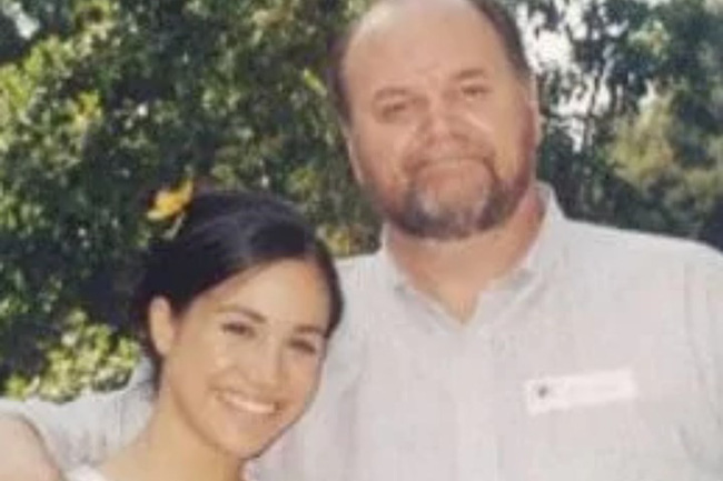 Tạp chí Mỹ gây sốc khi tuyên bố Nữ hoàng Anh yêu cầu Meghan và Harry phải rời khỏi Cung điện hoàng gia vì điều này