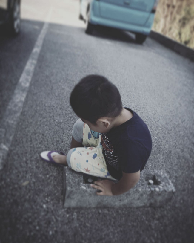 MXH dậy sóng với chuyện con dâu qua đời 2 năm, gia đình chồng phát hiện ra 1 bí mật nên quyết đưa cháu nội vào viện mồ côi