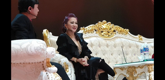 Tặng vợ siêu xe 40 tỉ đồng, ông Dũng lò vôi nói gì?