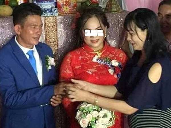 Chồng dùng búa giết vợ trước ngày Valentine