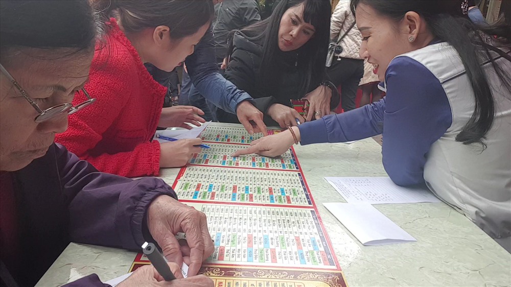 Bị từ chối giải hạn vì thiếu lễ 50 nghìn đồng