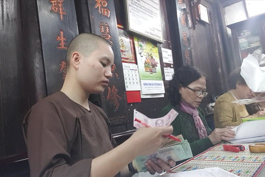 Bị từ chối giải hạn vì thiếu lễ 50 nghìn đồng