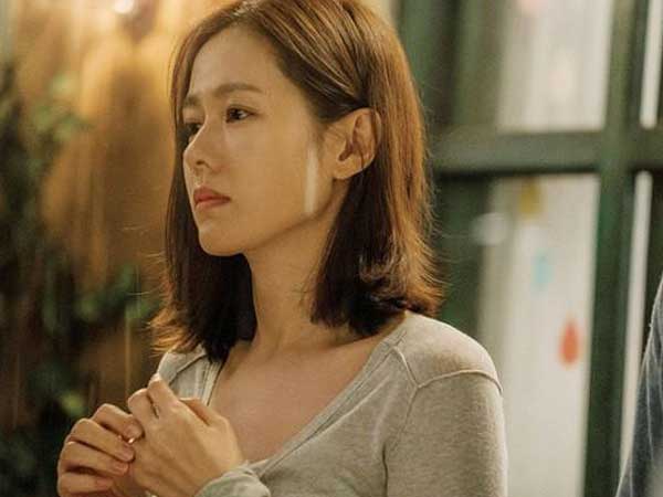 Sau buổi ra mắt đầu năm, mẹ anh một mực bắt chia tay vì tôi có dáng đi hai hàng