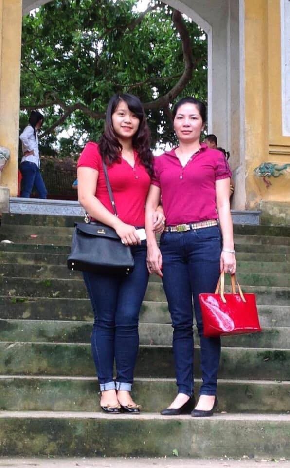 Bạn gái Tư Dũng lộ ảnh thời chưa dậy thì khác hẳn nhan sắc xinh đẹp hiện tại