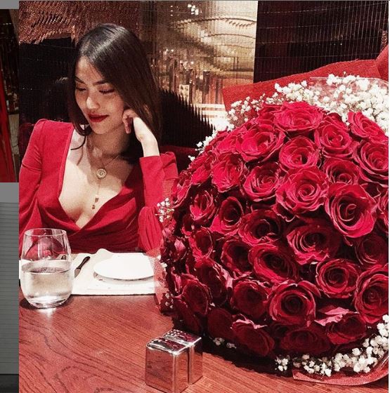 Lan Khuê khoe Valentine sang chảnh đầu tiên sau đám cưới nhưng netizen chỉ chú ý tới vòng 2 lùm lùm