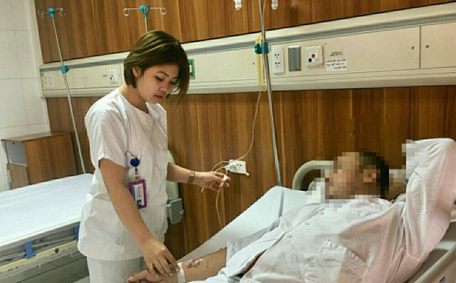 Người đàn ông suýt mất mạng vì bị rò hậu môn biến chứng nhiễm trùng