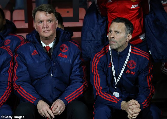 Ryan Giggs: Van Gaal nói rằng tôi sẽ là HLV M.U sau khi ông ấy hết hợp đồng
