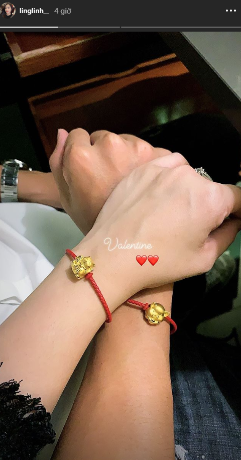 Valentine đầu tiên có gấu, trung vệ Bùi Tiến Dũng tặng bạn gái món quà ý nghĩa ngọt ngào