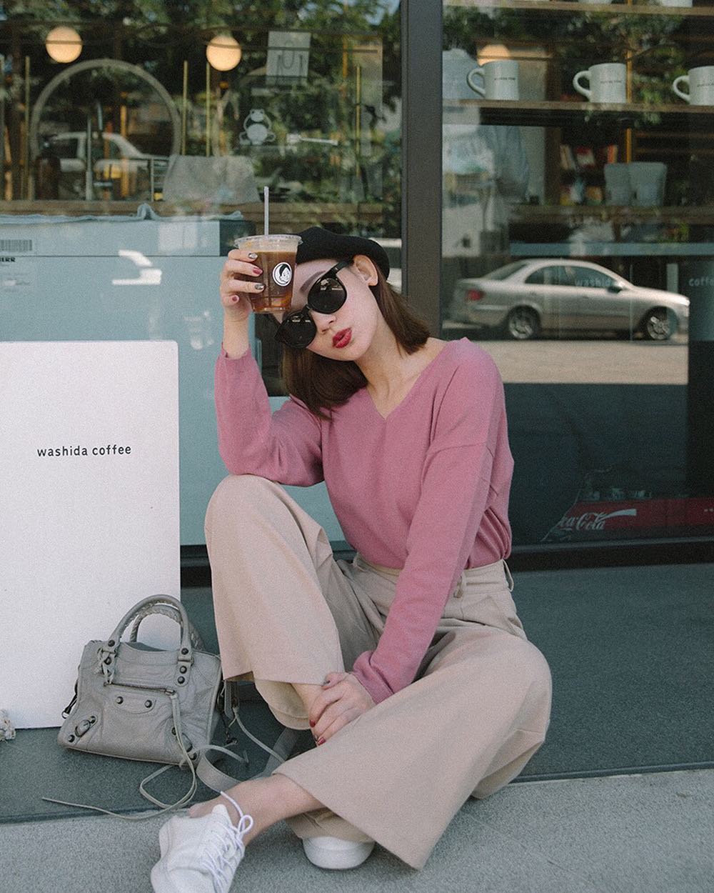 4 công thức diện đồ chuẩn đét cho ngày không nóng cũng chẳng lạnh, nhưng quan trọng là đều tôn dáng triệt để