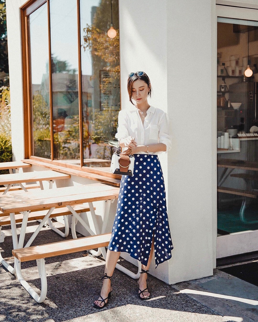 4 công thức diện đồ chuẩn đét cho ngày không nóng cũng chẳng lạnh, nhưng quan trọng là đều tôn dáng triệt để