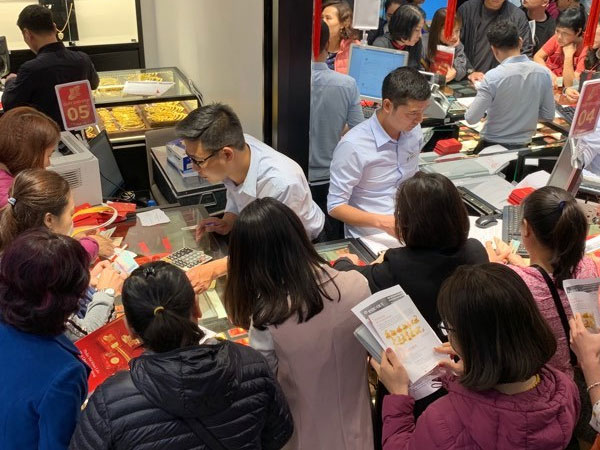 Giá vàng hôm nay 16/2: Dấu hiệu đáng lo, vàng tiếp tục tăng