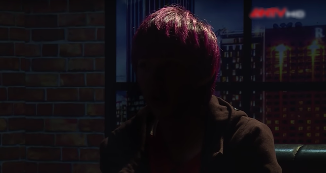 Nam ca sĩ trẻ Việt bị ông bầu gạ tình, đánh đập, cấm hoạt động trong 3 năm Nam ca sĩ trẻ Việt bị ông bầu gạ tình, đánh đập, cấm hoạt động trong 3 năm