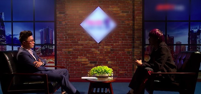 Nam ca sĩ trẻ Việt bị ông bầu gạ tình, đánh đập, cấm hoạt động trong 3 năm Nam ca sĩ trẻ Việt bị ông bầu gạ tình, đánh đập, cấm hoạt động trong 3 năm