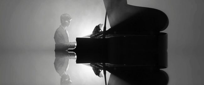 Hậu Valentine, Cua lại vợ bầu lại bất ngờ tung nhạc phim là một bài hát cũ khiến khán giả thổn thức