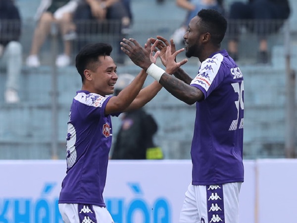 Hà Nội FC 2-0 Becamex Bình Dương: Hoàng Vũ Samson tỏa sáng giúp Hà Nội giành Siêu Cúp Quốc gia 2018