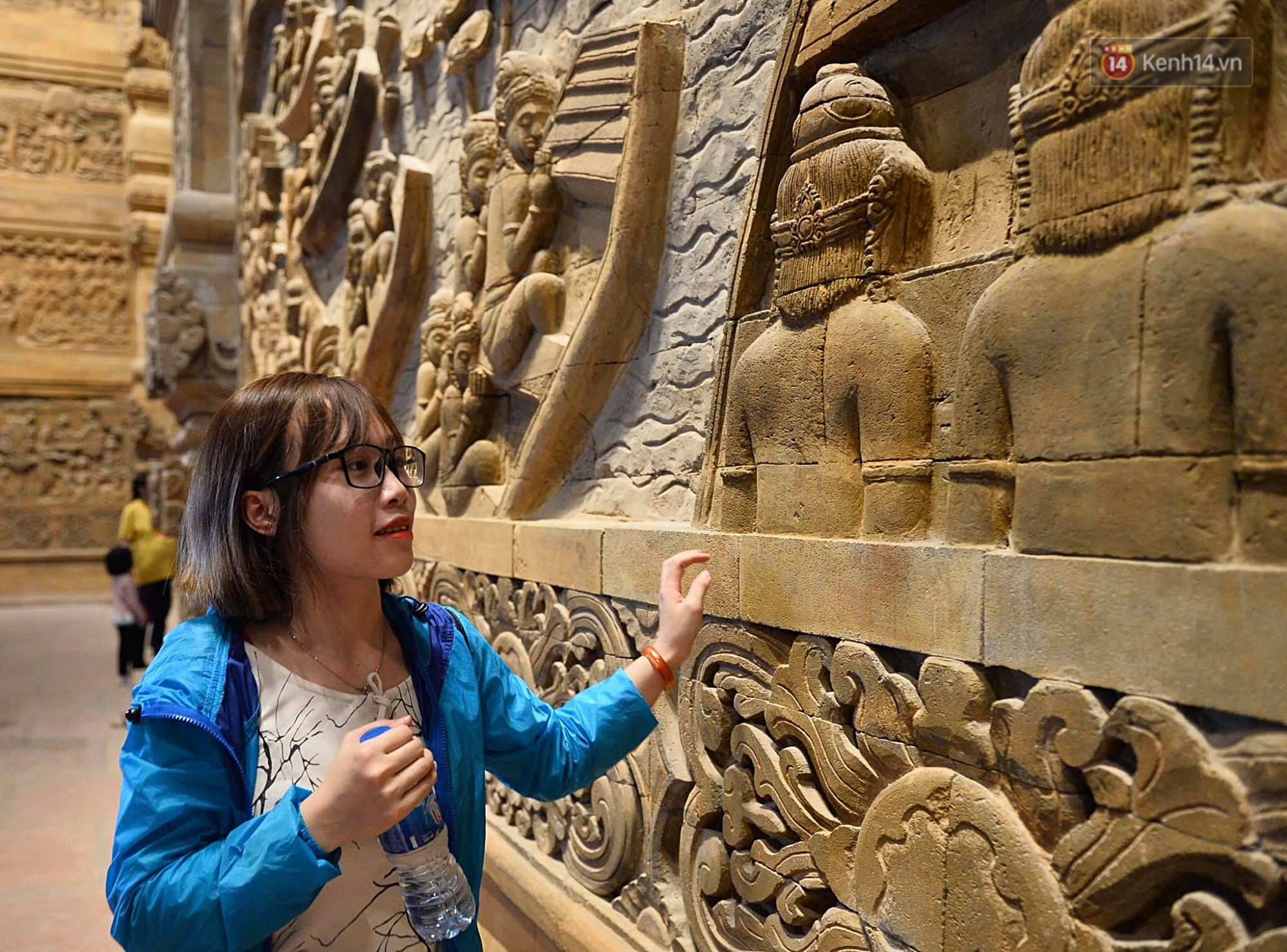 Hơn 30.000 Phật tử và du khách thập phương đổ về khai hội ngôi chùa lớn nhất Việt Nam