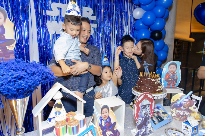 Vợ chồng Jennifer Phạm tổ chức sinh nhật cho Bảo Nam