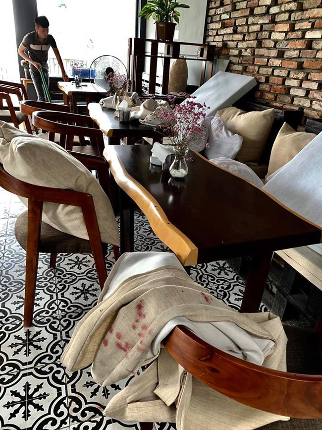 Đi uống cafe, chứng kiến cảnh hả hê: Chị chồng xông vào đánh ghen hộ em dâu