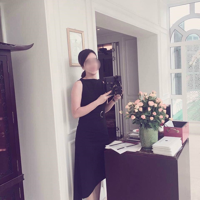 Tâm sự cay đắng của mẹ trẻ Hà Nội giúp chồng vào làm ngân hàng, được 3 tháng chồng ngoại tình rồi ly hôn, cưới luôn bồ