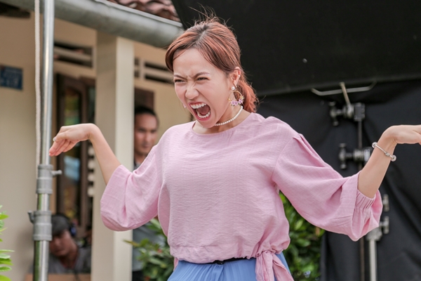 Vu Quy Đại Náo: Quên danh hiệu Nữ hoàng nội y đi, từ giờ hãy gọi Ngọc Trinh là diễn viên