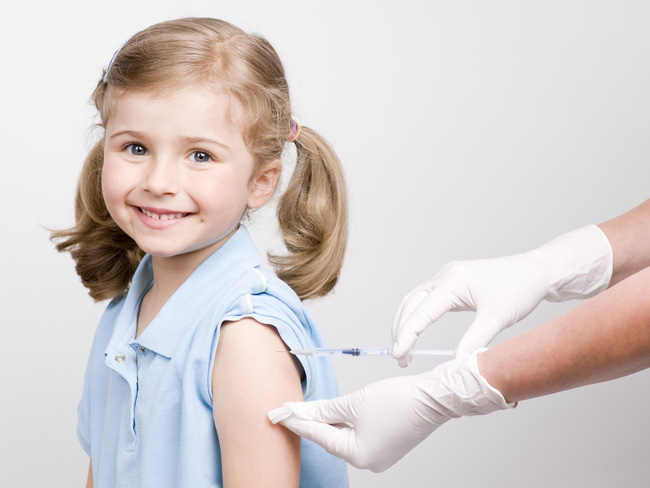 Anti vaccine: Khi có những đứa trẻ chết vì dịch bệnh thì người đau đớn hối hận là cha mẹ còn nhóm truyền bá thì lặn mất tăm