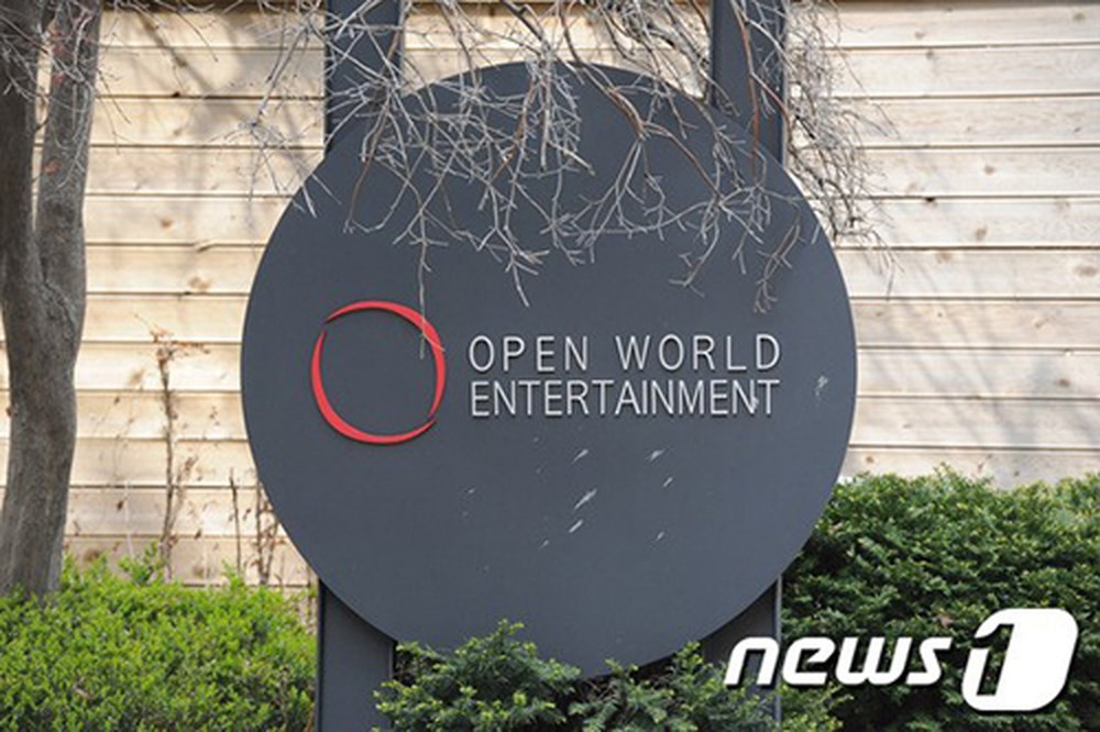 6 scandal tình dục chấn động Kpop: CEO loạt công ty giải trí lạm dụng gà nhà, idol nữ bị tố cưỡng bức đồng giới