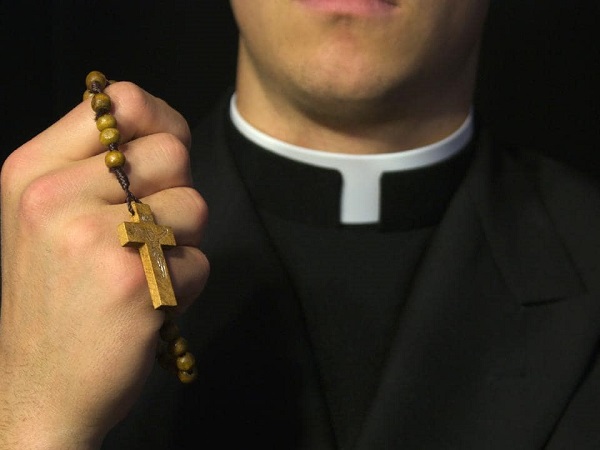 Tiết lộ gây sốc: 80% giáo sĩ Vatican là người đồng tính