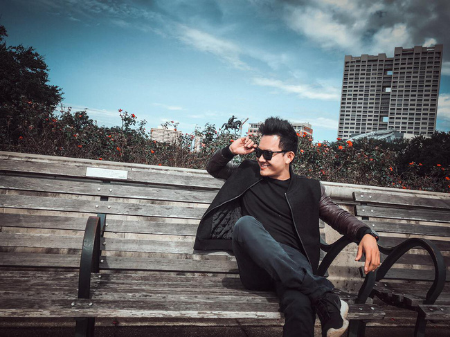 Cận cảnh chân dung con trai Hoài Linh: điển trai như tài tử, tốt nghiệp ĐH danh tiếng tại Mỹ, chưa 30 tuổi đã có sự nghiệp